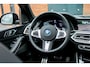 BMW X5 XDrive45e High Executive | 8.200KM! | Dravitgrijs | 4-wiel best. | Harman Kardon | HUD | Pano | Surround view | Stuurverw.