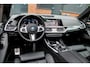 BMW X5 XDrive45e High Executive | 8.200KM! | Dravitgrijs | 4-wiel best. | Harman Kardon | HUD | Pano | Surround view | Stuurverw.
