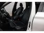 BMW X1 sDrive20i Centennial High Executive O.a: Haak, PDC, Leder, Stoelverw, HUD, Clima, Navi, Etc. All-in prijs!