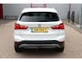 BMW X1 sDrive20i Centennial High Executive O.a: Haak, PDC, Leder, Stoelverw, HUD, Clima, Navi, Etc. All-in prijs!