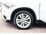 BMW X1 sDrive20i Centennial High Executive O.a: Haak, PDC, Leder, Stoelverw, HUD, Clima, Navi, Etc. All-in prijs!