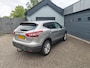 Nissan Qashqai 1.2 Connect Edition,Navi,Climate control,Cruise control,Parking system,Achter rij uit camera,PanoramadakTrekhaak.