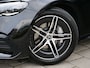 Mercedes-Benz E-klasse 400 e 4MATIC AMG-Line Line Automaat Panoramadak / Trekhaak / Headup display