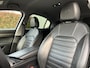 Alfa Romeo Stelvio 2.0 T AWD 280PK | Raggazzon | Zeer Netjes! | Leer | All-Black | Ti-Difusser.