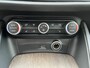 Alfa Romeo Stelvio 2.0 T AWD 280PK | Raggazzon | Zeer Netjes! | Leer | All-Black | Ti-Difusser.