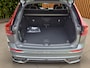 Volvo XC60 2.0 T6 Plug-in hybrid AWD Ultra Dark | Luchtvering | Pano | HUD | Memory | Harman/Kardon
