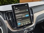 Volvo XC60 2.0 T6 Plug-in hybrid AWD Ultra Dark | Luchtvering | Pano | HUD | Memory | Harman/Kardon