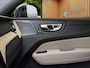 Volvo XC60 2.0 T6 Plug-in hybrid AWD Ultra Dark | Luchtvering | Pano | HUD | Memory | Harman/Kardon