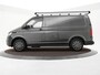Volkswagen Transporter 2.0 TDI L1H1 26 Economy Business · Apple/Android Car Play · Imperiaal · Tussenschot · Vloerplaat · P-Sensoren · Cruise Control ·