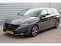 Peugeot 308 SW 1.6 Plug-in Hybrid 180 Active Pack Business O.a: SOH 97.75%, Clima, Navi, Cruise, PDC, Etc. All-in prijs!