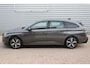 Peugeot 308 SW 1.6 Plug-in Hybrid 180 Active Pack Business O.a: SOH 97.75%, Clima, Navi, Cruise, PDC, Etc. All-in prijs!