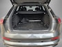 Audi E-tron 55 Quattro 408pk 95 kWh S Edition · SOH 91,7% · Panoramadak · Camera · Luchtvering · Afneembare Trekhaak · Apple/Android Car Play · Sfeerverlichting · ACC ·