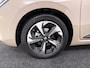 Suzuki Swift 1.2 Style Smart Hybrid