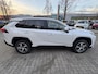 Toyota RAV4 2.5 PLUG-IN HYBRID 300 AWD DYNAMIC NIEUW & DIRECT LEVERBAAR!! NAVI KEYLESS 1500KG TREKGEWICHT STOELVERW LED EL-STOEL