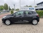 Renault Clio 0.9 TCe Zen | Parkeersensoren Achter | Navigatie | Cruisecontrol |