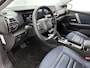 Citroën E-C4 EV Feel Pack 50 kWh 136pk | Navigatie | Achteruitrijcamera | Climate Control | Cruise Control | Parkeersensoren | Head-up display | Keyless | Led koplampen | Stoelverwarming | Apple Carplay / Android Auto | Bluetooth | DAB+ radio | Armsteun | Elektrisch inklapbare spiegels | Adaptief demping systeem | Comfortstoelen Leder/Stof | 18" lichtmetalen velgen |