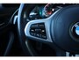 BMW 5-Serie Touring 520i M-Sport Pano Memory ACC Keyless Camera HiFi Comfortstoelen 19” Stuurverwarming