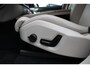 Volvo XC90 T8 Automaat AWD Ultra Dark | Verwarmbare voorstoelen | Verwarmbaar stuurwiel | Massagefunctie voorstoelen | Ventileerbare voorstoelen | Verwarmbare achterbank | Premium audio by Bowers & Wilkins | Luchtvering | Panoramadak | Rondom zichtcamera | 21" Lichtmetalen velgen