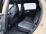 Audi Q7 60 TFSI e quattro Pro Line S Competition 490 PK l Adaptive cruise control + emergency ass. l Luchtvering l Glazen panoramadak l Vierwielbesturing l 360 graden camera l Head-up display l Elektrisch verstelbaar stuur l HD-matrix met laser l Elektr. verstelbare stoelen met geheugen l Elektrisch sluithulp portieren l Alarm Klasse III l Trekhaak