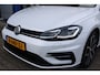 Volkswagen Golf 1.5 TSI Highline Business R | Alcantara Bekleding | Adaptive Cruise Control | Stoelverwarming | Climate Control | Navigatie | Parkeersensoren |