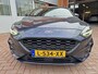Ford Focus Wagon 1.5 EcoBoost 150pk Automaat ST-Line X Trekhaak
