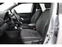 Toyota Yaris Cross 1.5 Hybrid Dynamic | Dodehoek detectie | Stoel-/stuurverwarming | Navigatie | Parkeersensoren voor/achter | Apple Carplay / Android Auto | 17 inch