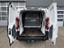 Peugeot Expert 229 1.6 HDI L1H1 Airco Schuifdeur Trekhaak 1470kg trekgewicht 3-Persoons