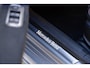 Mercedes-Benz A-klasse 180 Business Solution AMG | Panoramaschuifdak | Premium Plus | Head-Up | MULTIBEAM LED |  Dodehoekassistent | 19 inch AMG-velgen |