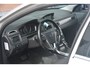 Volvo V70 2.0 D4 Summum | Navigatie | Memory-seats | Xenon | BLIS | Leer | Stoelverwarming |