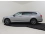 Volkswagen Passat Variant 1.4 TSI PHEV GTE Business | SOH 98,4% l Trekhaak uitklapbaar | Achteruitrijcamera | Cruise control adaptief | Stoelverwarming | DAB | LED |  Navigatie |  Achterklep electrisch | 18"LMV