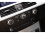 BMW 5-Serie Touring 520i Business Line , Trekhaak, PDC,