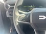 Dacia Duster 1.6 Hybrid 140 Journey | Pack Winter | 18" Lichtmetalen Velgen |360 Camera | Digital Cockpit | Climate Control | Apple CarPlay/Android Auto | Licht & Regen Sensor |