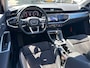 Audi Q3 35 TFSI S Line Pro Line S S-Line | Panoramadak | Stoelverwarming | Camera | Cruise Control | Apple Carplay | Dodehoekdetectie | Navigatie | Parkeersensoren |