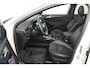 Ford Focus 1.5 EcoBoost Active Business (PANORAMADAK STOEL-/STUURVERWARMING, CAMERA, TREKHAAK, AUTOPILOT, HEAD-UP, ADAPTIVE)