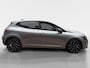 Renault Clio 1.6 E-Tech Full Hybrid 145 esprit Alpine | Automaat | Camera | Cruise & Climate Control | 9,3'' Inch Scherm | Full Led | Apple Carplay/Android Auto | Parkeersensoren | Sport Stoelen |