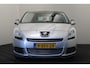 Peugeot 5008 1.6 HDiF Blue Lease 5p.