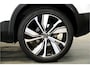 Volvo XC40 1.5 T4 155kW/211pk DCT7 Recharge R-Design PANORAMADAK + ADAPT.CRUISE + PILOT ASSIST + LEER/ALCANTARA + STOELVERWARMING + BI-TONE + BLIS + STUURVERWARMING + LANE ASSIST + ACHTERUITRIJCAMERA + PARKSENSOREN V&A + 20" LM-VELGEN!!