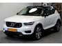 Volvo XC40 1.5 T4 155kW/211pk DCT7 Recharge R-Design PANORAMADAK + ADAPT.CRUISE + PILOT ASSIST + LEER/ALCANTARA + STOELVERWARMING + BI-TONE + BLIS + STUURVERWARMING + LANE ASSIST + ACHTERUITRIJCAMERA + PARKSENSOREN V&A + 20" LM-VELGEN!!