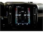 Volvo XC40 1.5 T4 155kW/211pk DCT7 Recharge R-Design PANORAMADAK + ADAPT.CRUISE + PILOT ASSIST + LEER/ALCANTARA + STOELVERWARMING + BI-TONE + BLIS + STUURVERWARMING + LANE ASSIST + ACHTERUITRIJCAMERA + PARKSENSOREN V&A + 20" LM-VELGEN!!