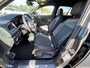 Volkswagen T-Roc 1.5 TSI Sport Business R | Afneembare Trekhaak | Adaptieve Cruisecontrol | Digitaal Dashboard | Dealeronderhouden | Verwacht |