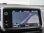 Peugeot 208 Blue Lion 82pk | Navigatie | Parkeersensoren | Airco | Cruise Control | DAB+ radio | Bluetooth | Armsteun | Apple Carplay / Android Auto | Multifunctioneel stuurwiel | 16" lichtmetalen velgen |