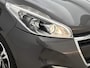 Peugeot 208 Blue Lion 82pk | Navigatie | Parkeersensoren | Airco | Cruise Control | DAB+ radio | Bluetooth | Armsteun | Apple Carplay / Android Auto | Multifunctioneel stuurwiel | 16" lichtmetalen velgen |
