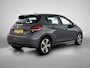 Peugeot 208 Blue Lion 82pk | Navigatie | Parkeersensoren | Airco | Cruise Control | DAB+ radio | Bluetooth | Armsteun | Apple Carplay / Android Auto | Multifunctioneel stuurwiel | 16" lichtmetalen velgen |