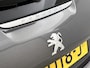 Peugeot 208 Blue Lion 82pk | Navigatie | Parkeersensoren | Airco | Cruise Control | DAB+ radio | Bluetooth | Armsteun | Apple Carplay / Android Auto | Multifunctioneel stuurwiel | 16" lichtmetalen velgen |