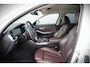 BMW 3-Serie 330e eDrive Edition High Executive | Stoelverwarming | Navigatie | Apple Carplay | Parkeersensoren | Keyless | Cruise Control | LED | Leer | Trekhaak | Climate Control | SOH 89%