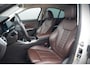 BMW 3-Serie 330e eDrive Edition High Executive | Stoelverwarming | Navigatie | Apple Carplay | Parkeersensoren | Keyless | Cruise Control | LED | Leer | Trekhaak | Climate Control |