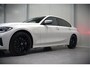 BMW 3-Serie 330e eDrive Edition High Executive | Stoelverwarming | Navigatie | Apple Carplay | Parkeersensoren | Keyless | Cruise Control | LED | Leer | Trekhaak | Climate Control |