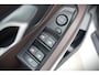 BMW 3-Serie 330e eDrive Edition High Executive | Stoelverwarming | Navigatie | Apple Carplay | Parkeersensoren | Keyless | Cruise Control | LED | Leer | Trekhaak | Climate Control |