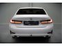 BMW 3-Serie 330e eDrive Edition High Executive | Stoelverwarming | Navigatie | Apple Carplay | Parkeersensoren | Keyless | Cruise Control | LED | Leer | Trekhaak | Climate Control | SOH 89%