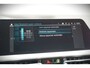 BMW 3-Serie 330e eDrive Edition High Executive | Stoelverwarming | Navigatie | Apple Carplay | Parkeersensoren | Keyless | Cruise Control | LED | Leer | Trekhaak | Climate Control |